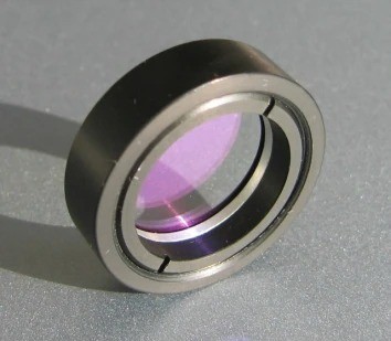 波片:光學(xué)領(lǐng)域中的相位調(diào)控利器 波片:光學(xué)領(lǐng)域中的相位調(diào)控利器