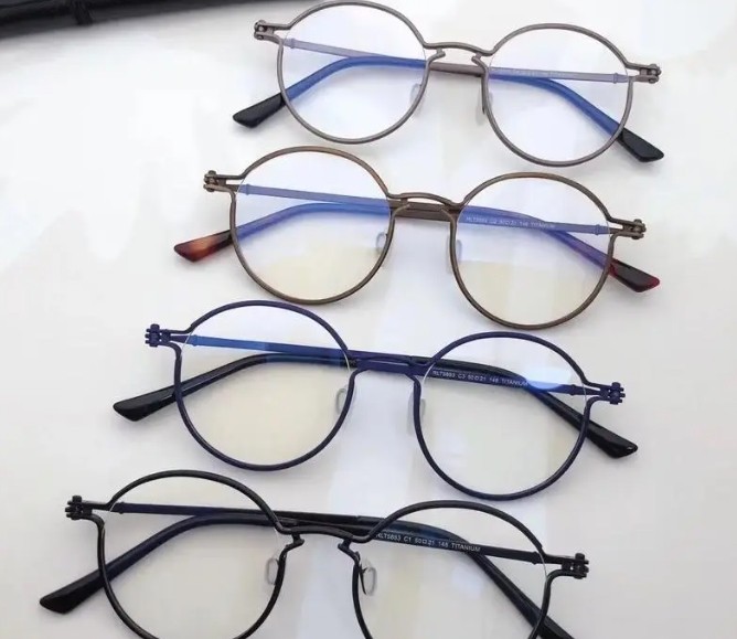 眼鏡市場良莠不齊如何讓消費(fèi)者放心使用 眼鏡市場良莠不齊如何讓消費(fèi)者放心使用