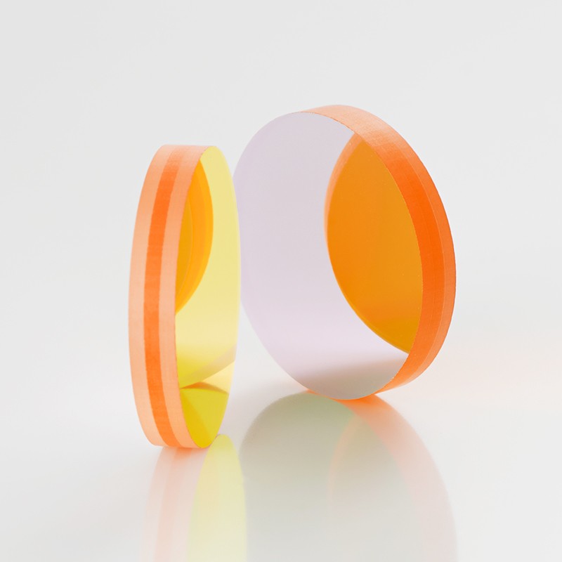 什么是陪鍍片？它對濾光片的測試有哪些作用？